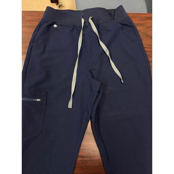 NWT Figs Navy High Waisted Zamora Scrub Jogger Pants Size Small - Picture 2 of 7